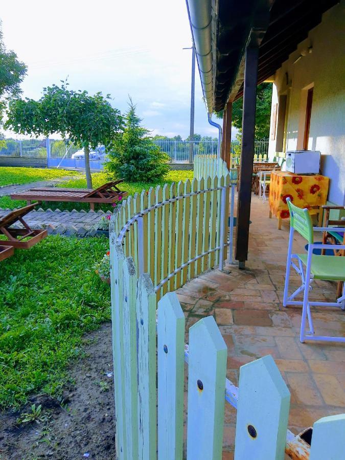 Villa Diiva Curug Zewnętrze zdjęcie