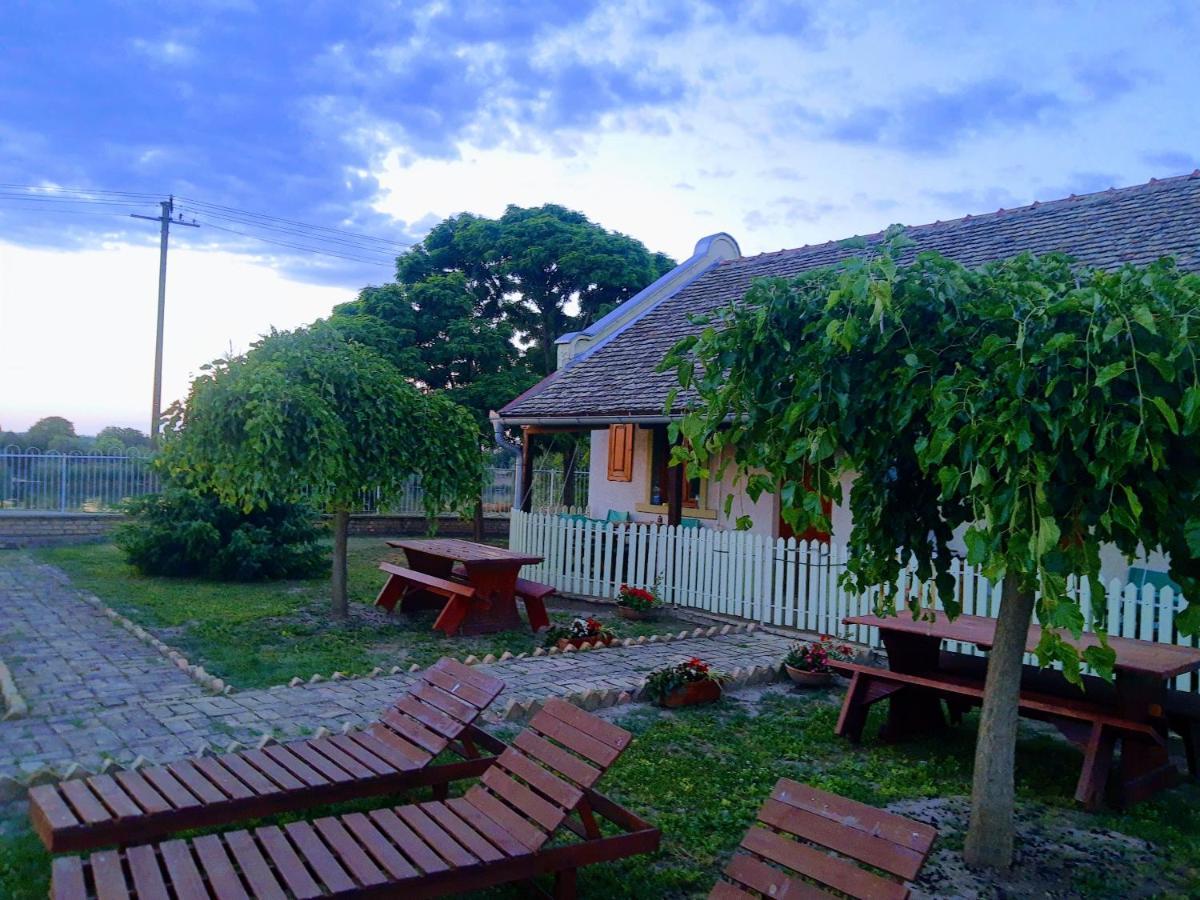 Villa Diiva Curug Zewnętrze zdjęcie